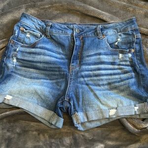 Time and Tru size 14 mid-rise Jean shorts